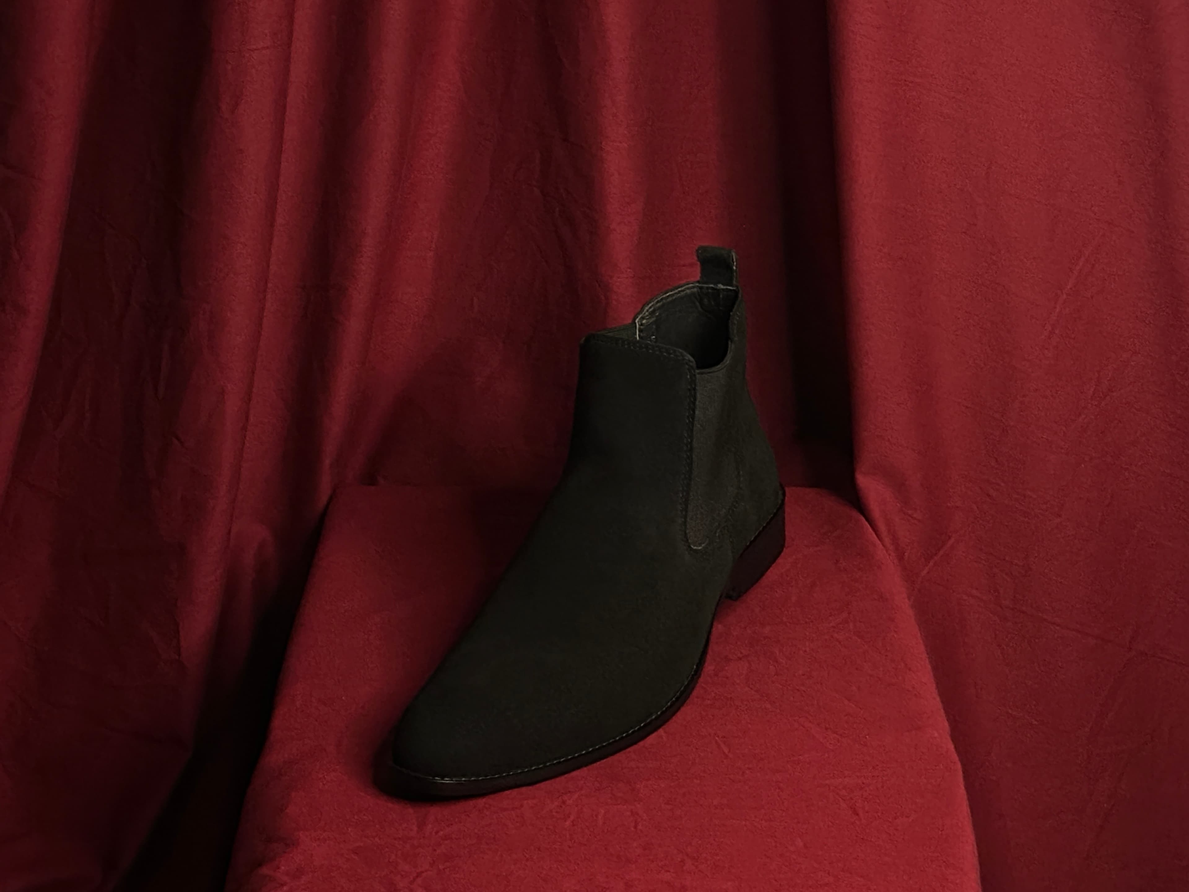 The Noir — view 5